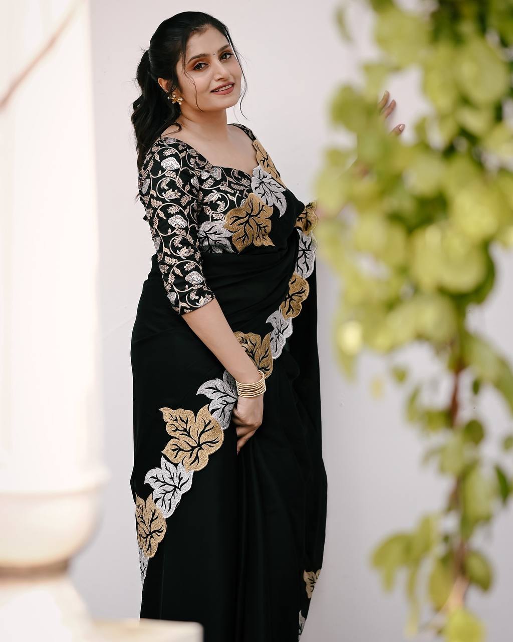 Sartin Chiffon Silk Saree featuring exquisite designer jari thread embroidery